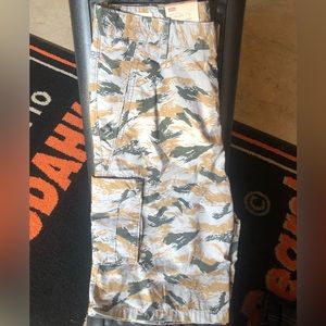 Levi’s Men’s Cargo Shorts